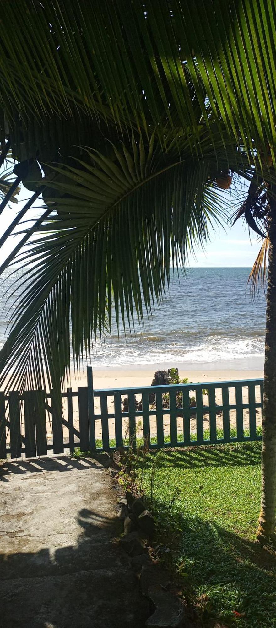 Residence Callens Kribi Esterno foto