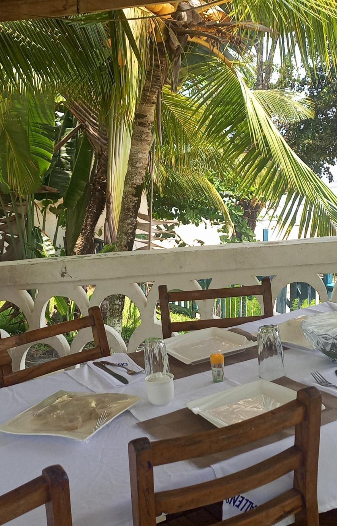 Residence Callens Kribi Esterno foto