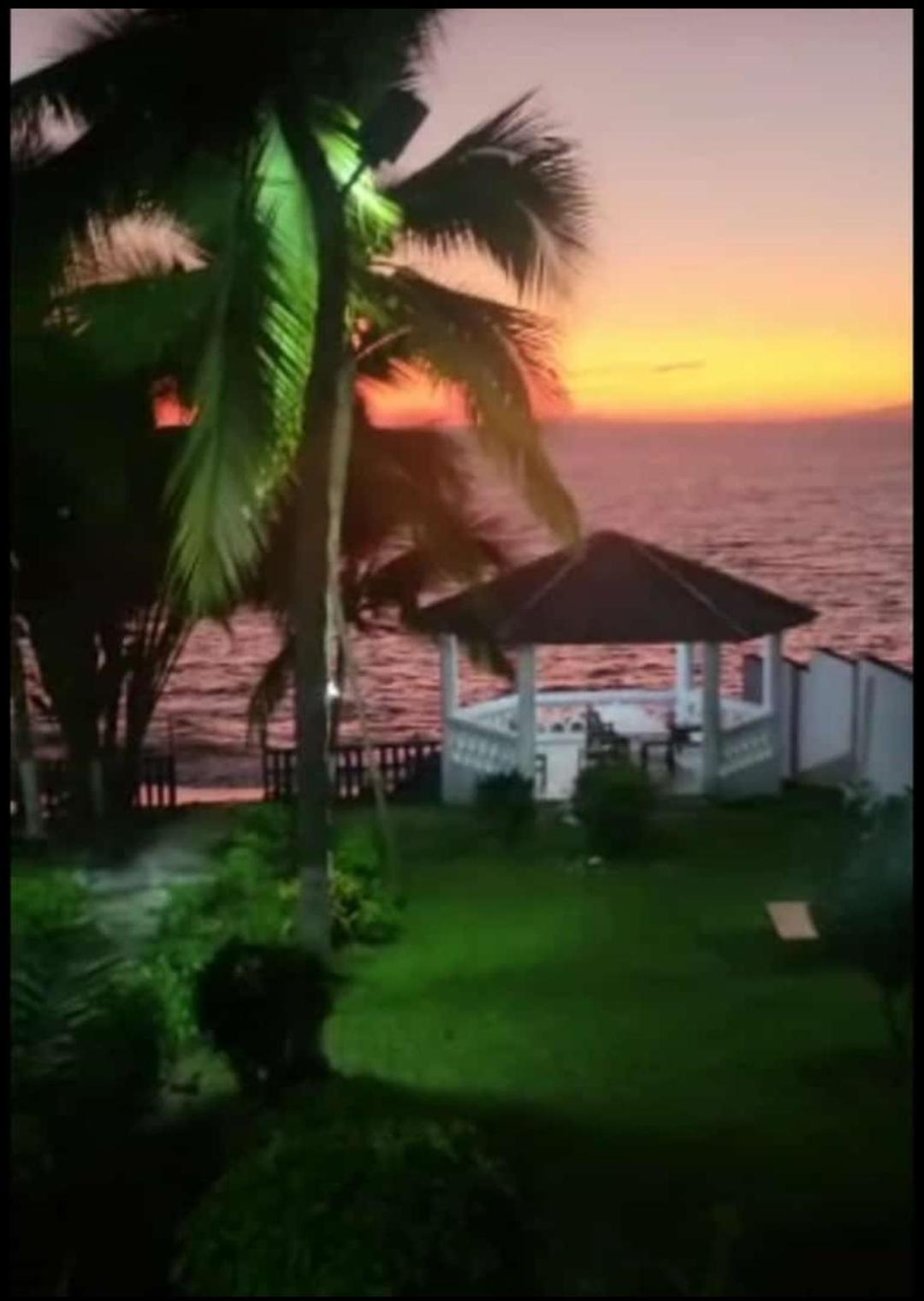 Residence Callens Kribi Esterno foto